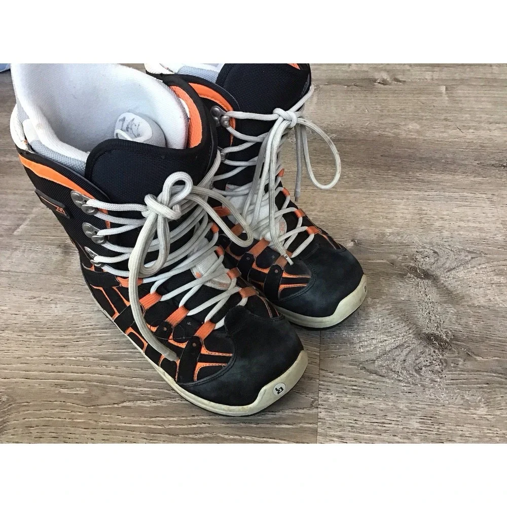 Burton Moto Men's Snowboard Boots USA Size 8.5 Gray Orange Lace Up